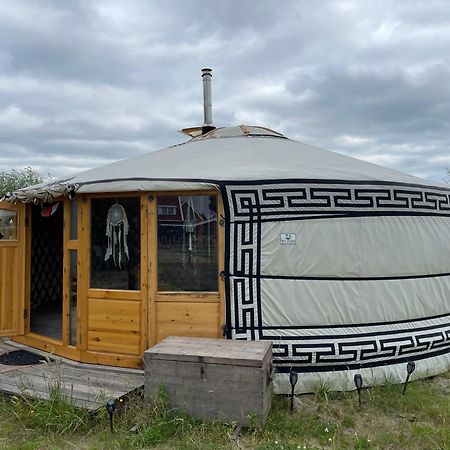 Отель Luxe Yurt Каудекерке Экстерьер фото